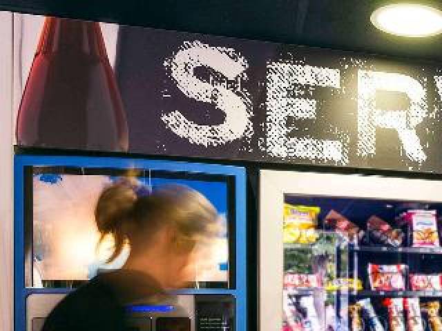 Desportos y Entretenimento