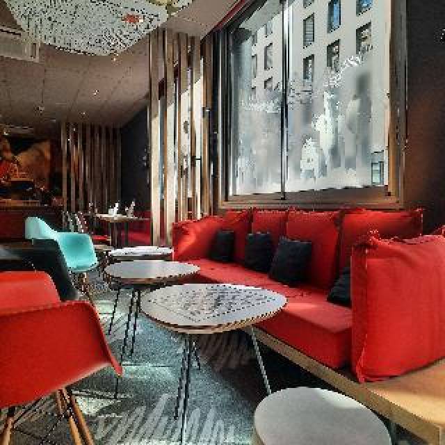 Bar