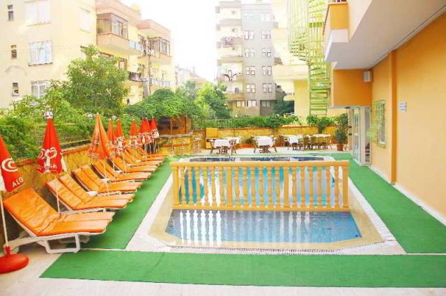 Piscina