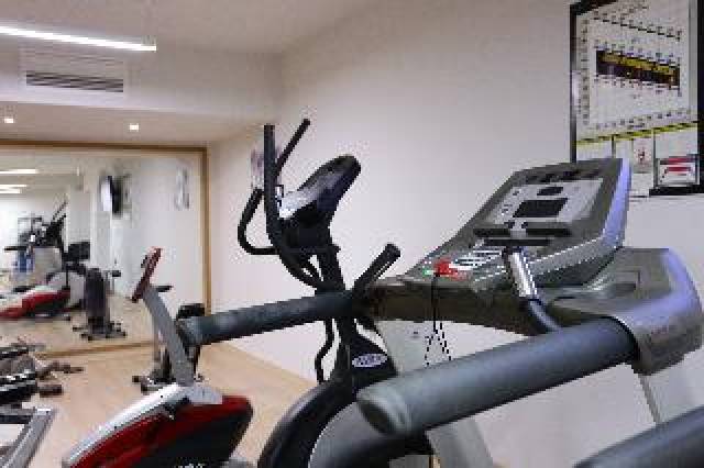 Desportos y Entretenimento