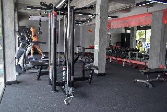 Desportos y Entretenimento
