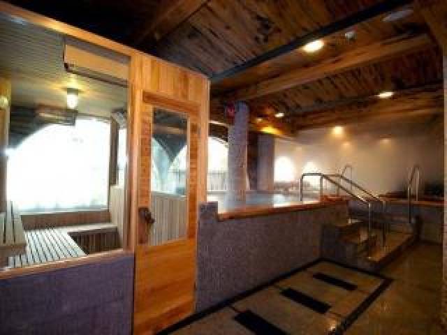 Desportos y Entretenimento