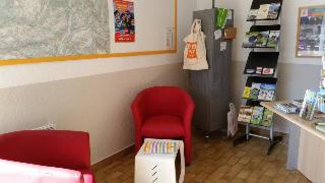 Desportos y Entretenimento