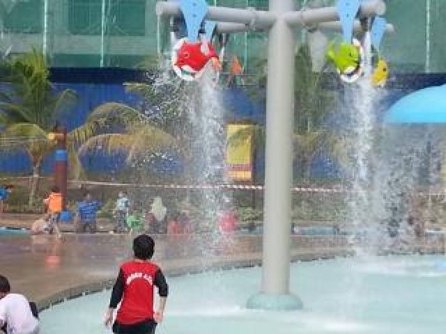 Desportos y Entretenimento