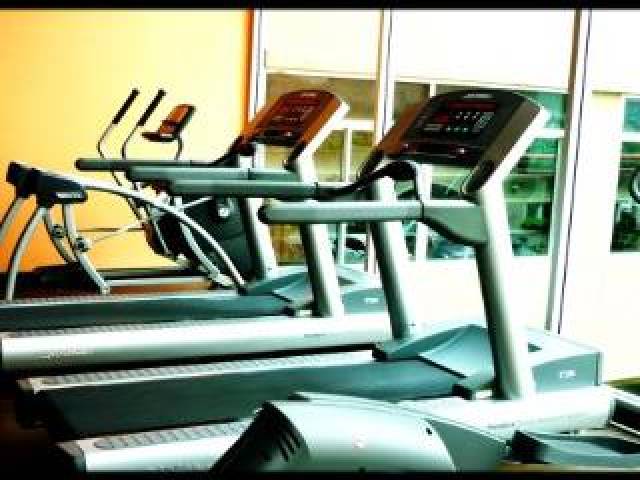 Desportos y Entretenimento
