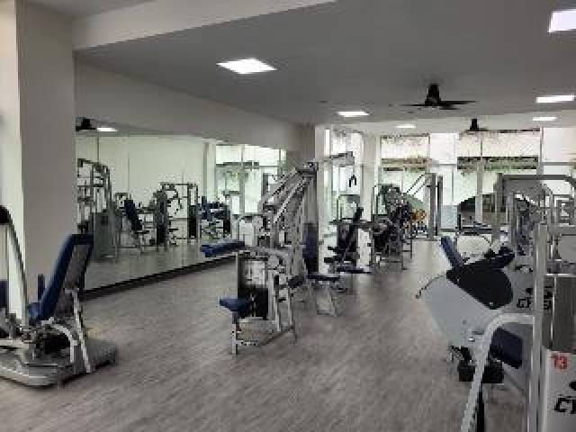Desportos y Entretenimento