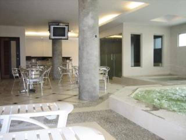 Desportos y Entretenimento