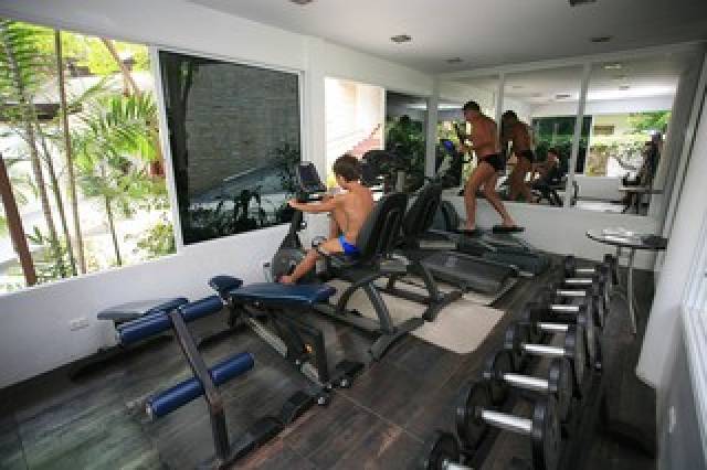 Desportos y Entretenimento