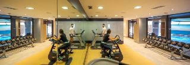 Desportos y Entretenimento