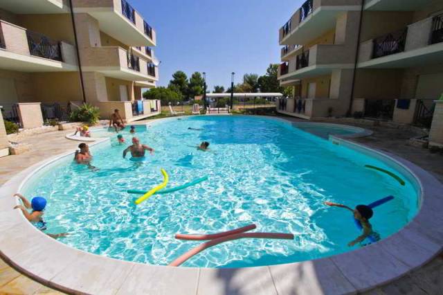 Piscina