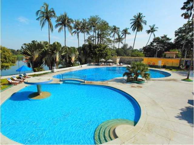 Piscina