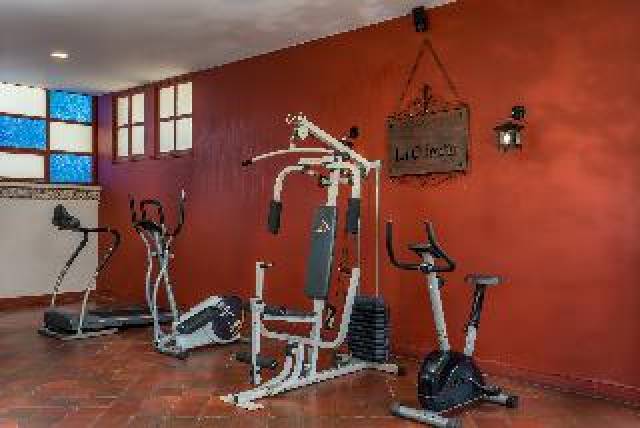 Desportos y Entretenimento