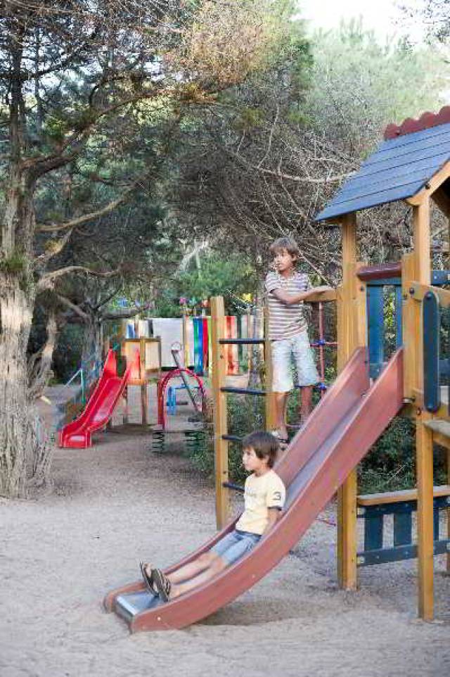 Desportos y Entretenimento