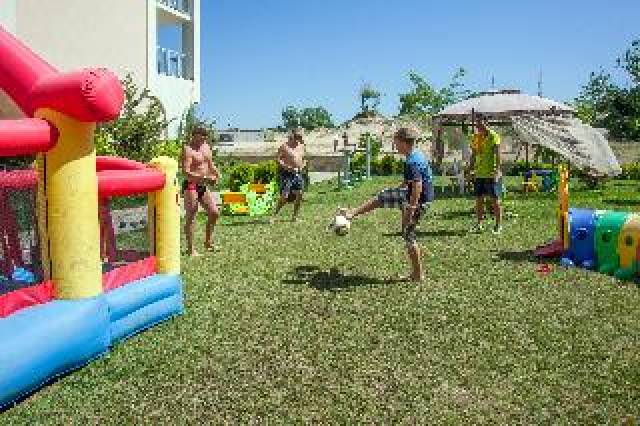 Desportos y Entretenimento