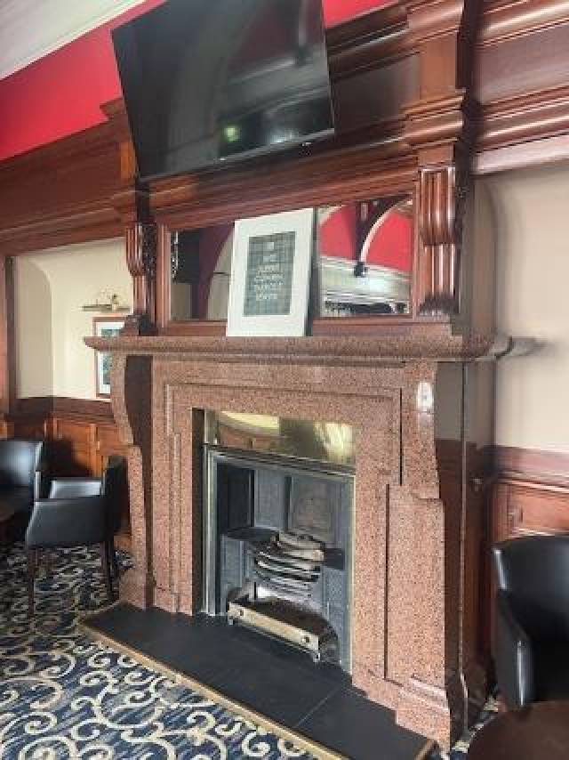 Bar
