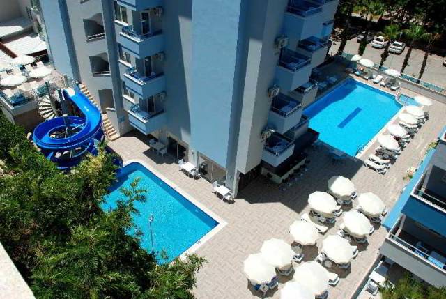 Piscina