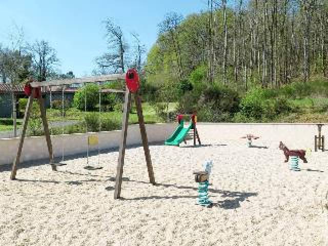 Desportos y Entretenimento