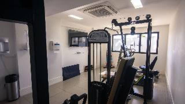 Desportos y Entretenimento