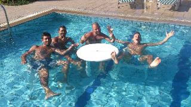 Desportos y Entretenimento