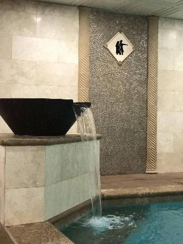 Desportos y Entretenimento