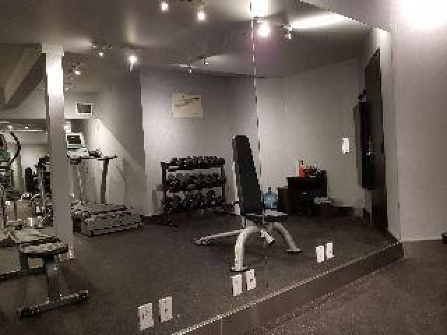 Desportos y Entretenimento