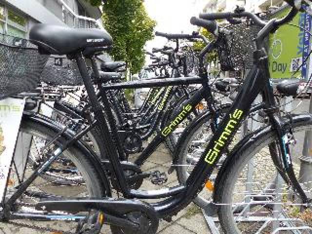 Desportos y Entretenimento