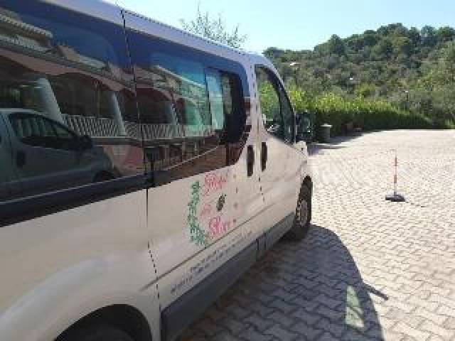 Desportos y Entretenimento
