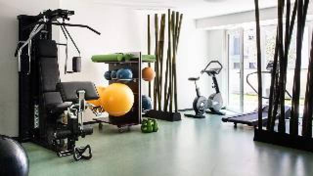 Desportos y Entretenimento