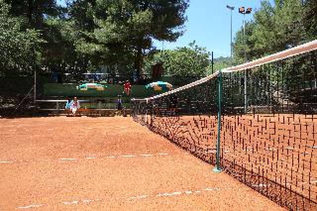 Desportos y Entretenimento