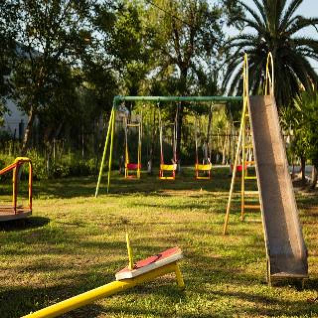 Desportos y Entretenimento