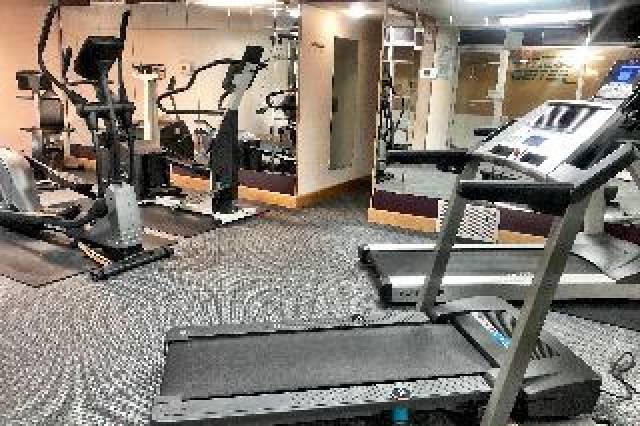 Desportos y Entretenimento