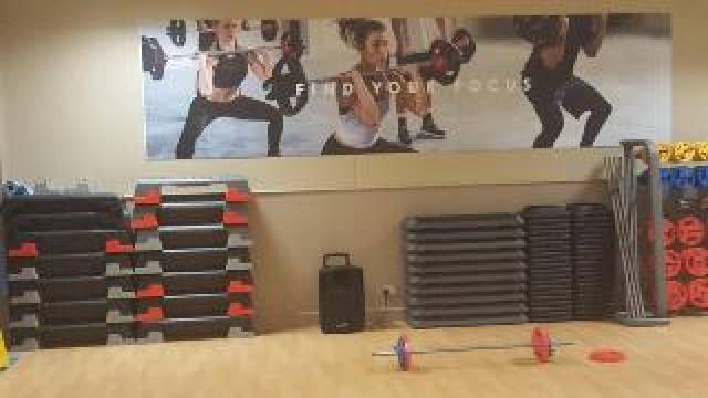 Desportos y Entretenimento