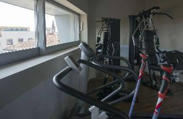 Desportos y Entretenimento