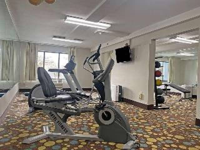 Desportos y Entretenimento