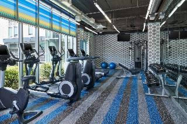 Desportos y Entretenimento