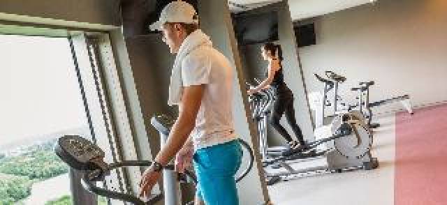 Desportos y Entretenimento