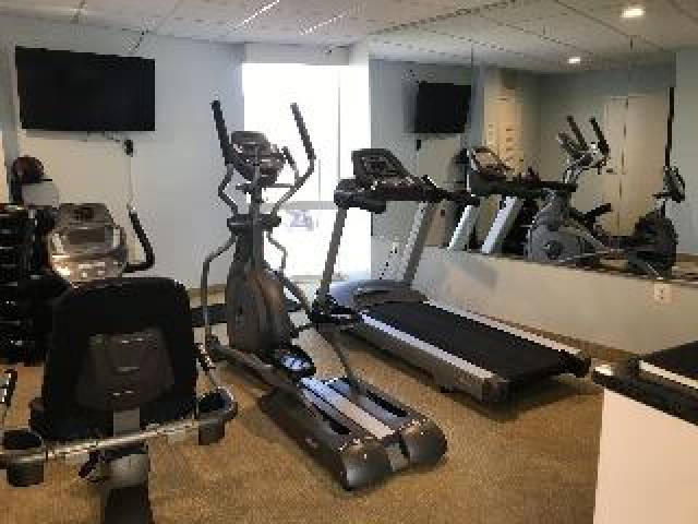 Desportos y Entretenimento