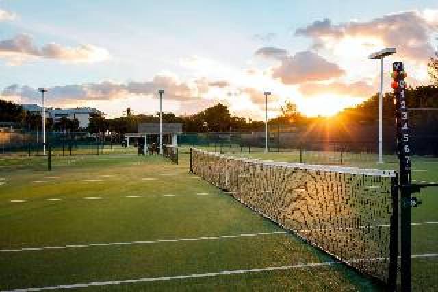 Desportos y Entretenimento