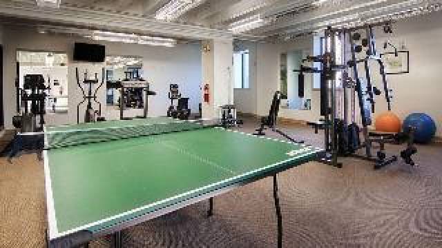 Desportos y Entretenimento