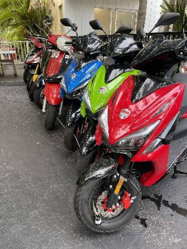 Desportos y Entretenimento