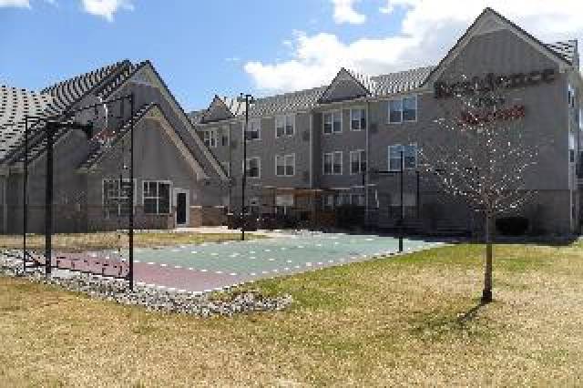 Desportos y Entretenimento
