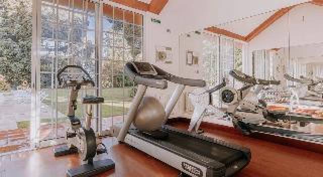 Desportos y Entretenimento