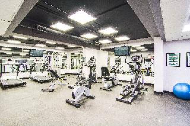 Desportos y Entretenimento
