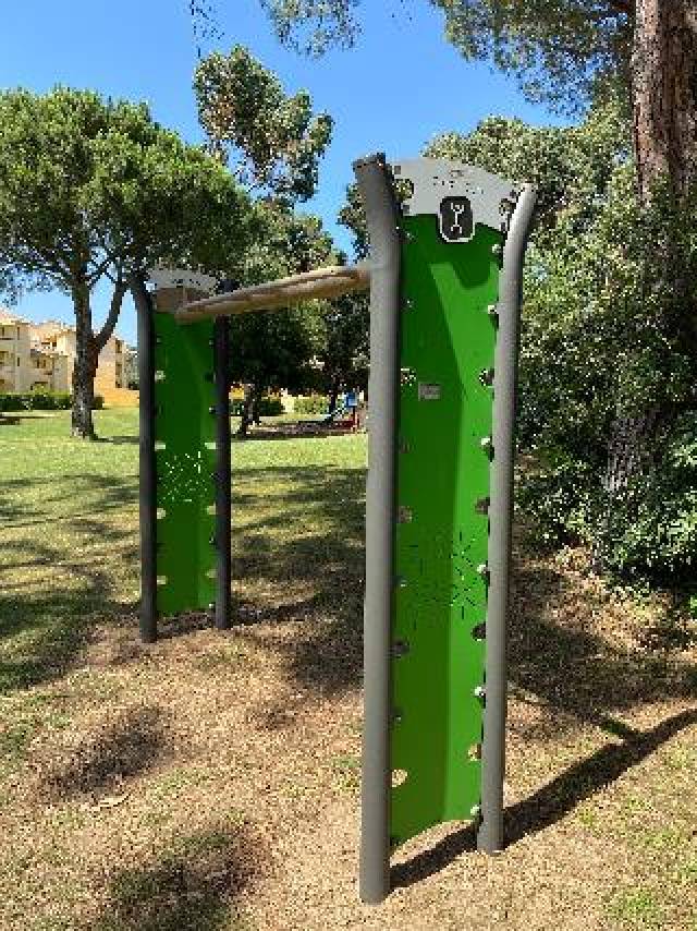 Desportos y Entretenimento