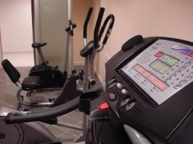Desportos y Entretenimento