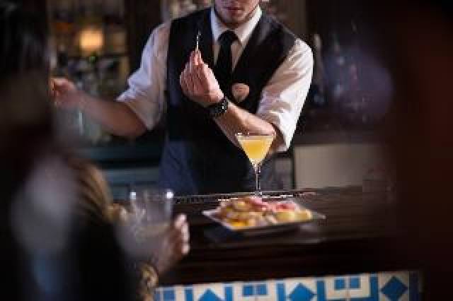 Bar