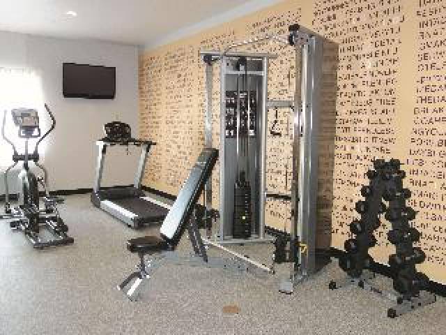 Desportos y Entretenimento