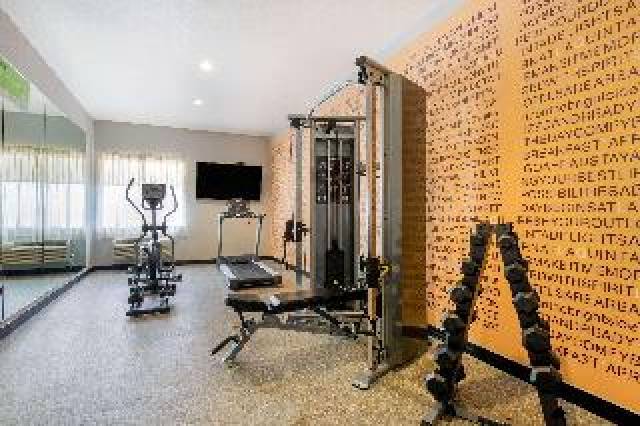 Desportos y Entretenimento