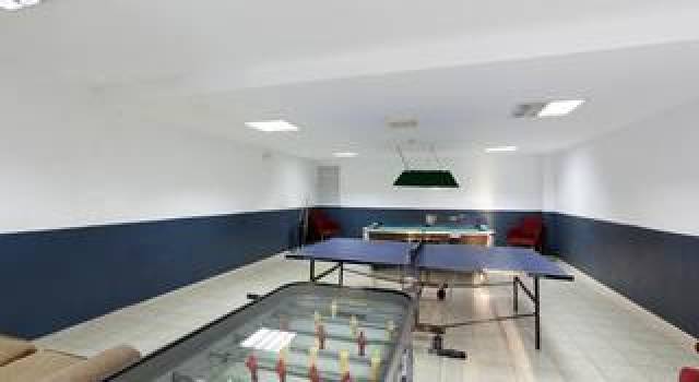 Desportos y Entretenimento