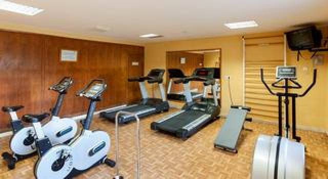 Desportos y Entretenimento